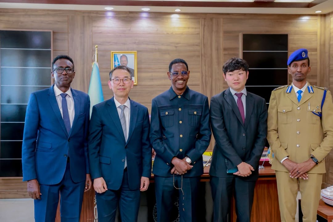 Minister of Internal Security Meets Republic of Korea Ambassador to Strengthen Maritime Security Cooperation
